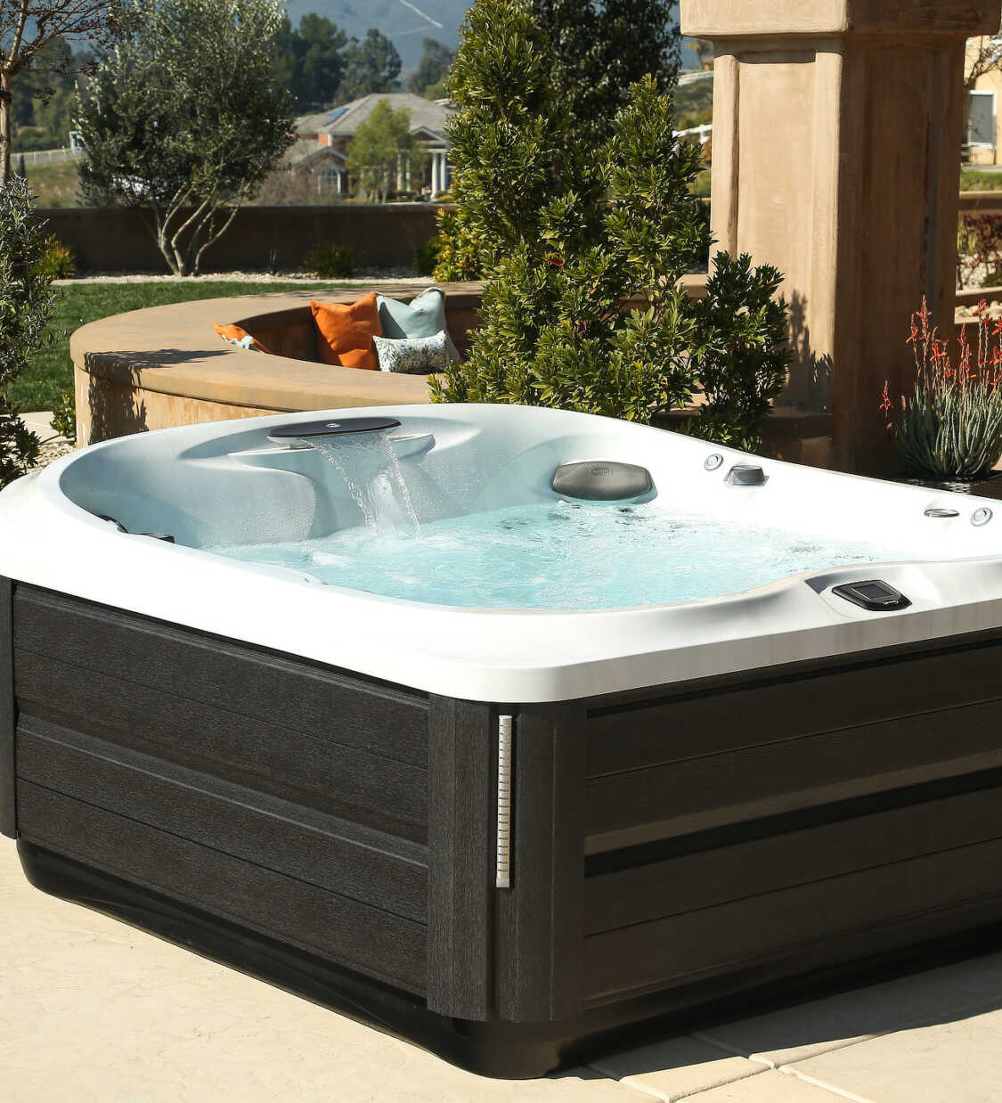 Jacuzzi Hot Tubs Gloucester Oxfordshire … Hot Tub Studio