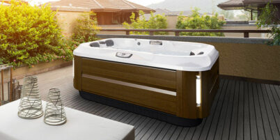 Jacuzzi® J-315 Hot Tub