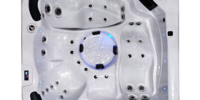 Large Hot tubs for families and friends