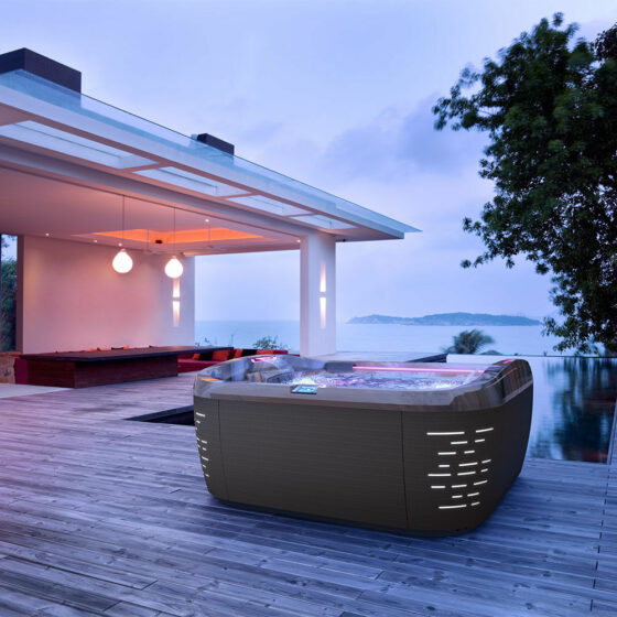 Jacuzzi® J-575 Hot Tub